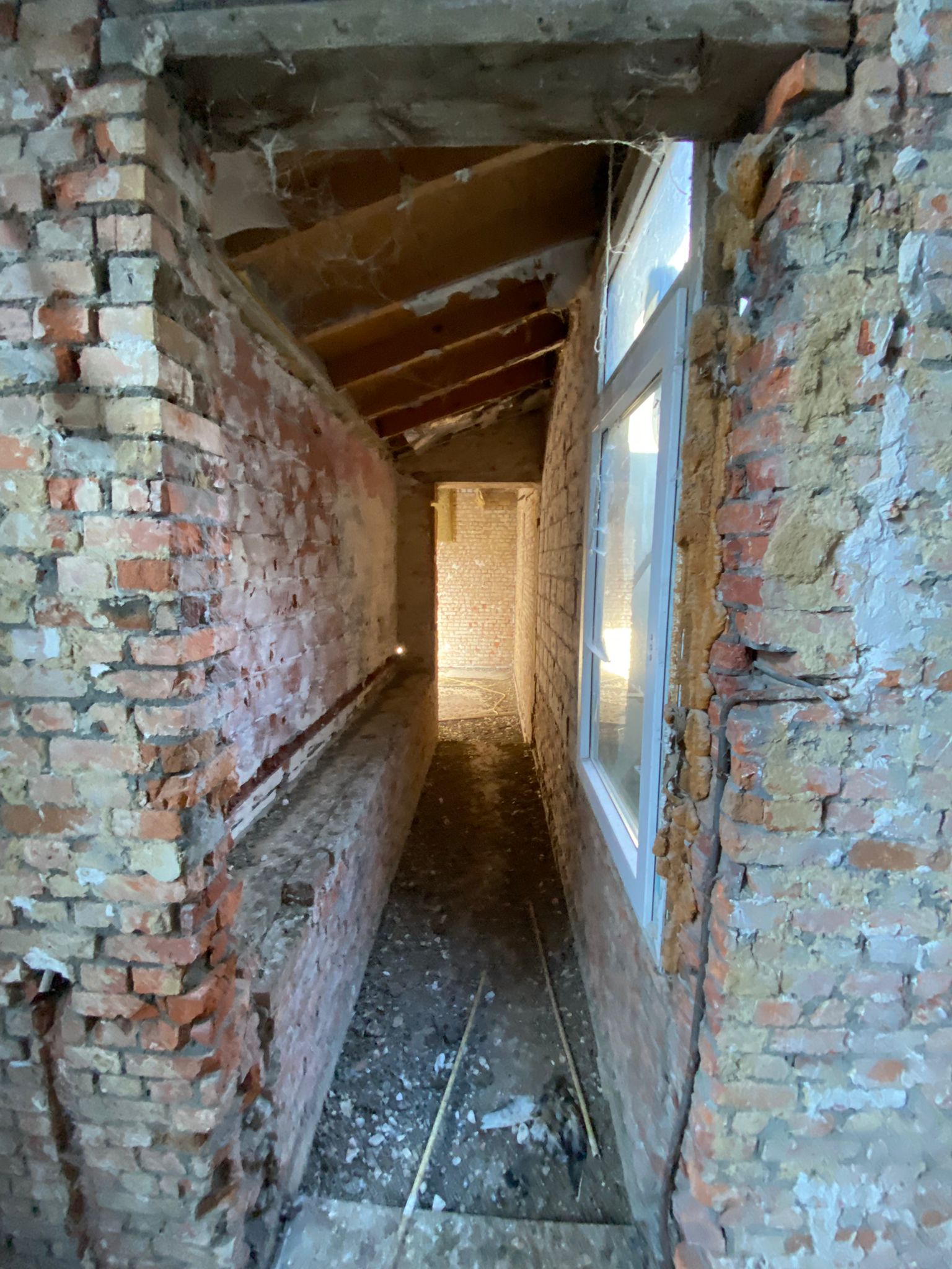 Totaalrenovatie en structurele versterking - Kiel